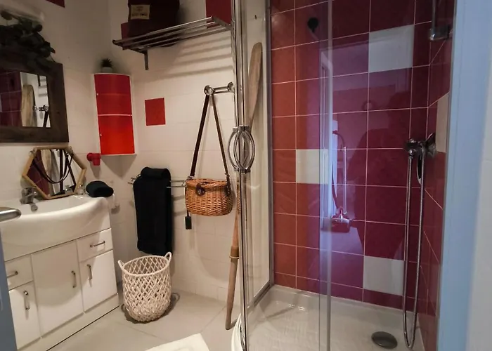 La Maison De Cerences (Manche)